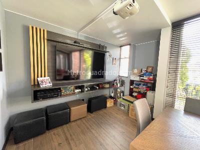 Casa de 4 alcobas en venta en Belmira, Bogotá, 178 m² · foto 4 de 19
