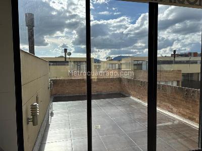 Casa de 5 alcobas en venta en Torremolinos, Bogotá, 225 m² · foto 7 de 20