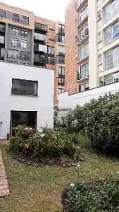 Casa de 5 alcobas en venta en Chico Norte, Bogotá, 520 m² · foto 2 de 20