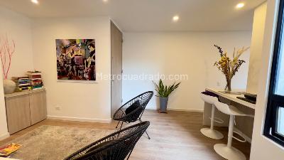Apartaestudio en arriendo en Usaquen, Bogotá, 54 m² · foto 2 de 11