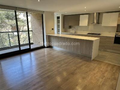 Apartamento de 3 alcobas en arriendo en Los Rosales, Bogotá, 193 m² · foto 3 de 12