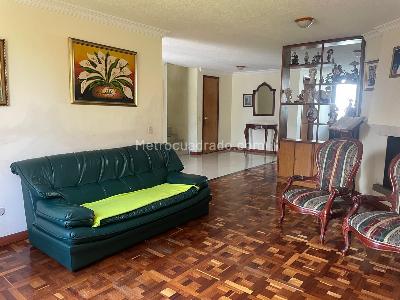 Casa de 5 alcobas en venta en Pontevedra, Bogotá, 257 m² · foto 10 de 20