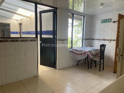 Casa de 5 alcobas en venta en Pontevedra, Bogotá, 257 m² · foto 14 de 20