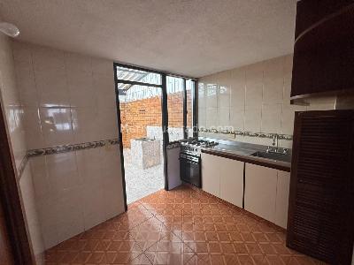 Casa de 3 alcobas en venta en Portal De Las Americas, Bogotá, 79 m² · foto 3 de 20