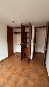 Apartamento de 3 alcobas en venta en Portal De Pontevedra, Bogotá, 76 m² · foto 10 de 20