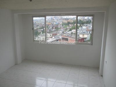 Casa de 5 alcobas en venta en Colombia, Manizales, 495 m² · foto 2 de 20