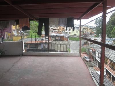 Casa de 5 alcobas en venta en Colombia, Manizales, 495 m² · foto 9 de 20