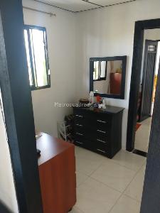 Casa de 5 alcobas en venta en Cuchilla Del Salado, Manizales, 240 m² · foto 3 de 20