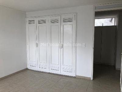 Apartamento de 3 alcobas en venta en Palermo, Manizales, 165 m² · foto 5 de 20