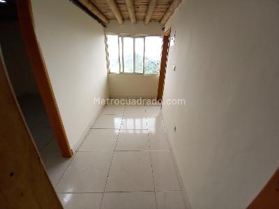 Casa de 5 alcobas en venta en El Arenillo, Manizales, 160 m² · foto 7 de 20