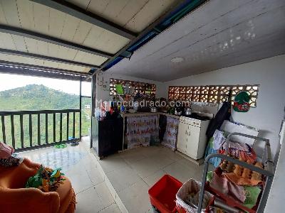 Casa de 5 alcobas en venta en El Arenillo, Manizales, 160 m² · foto 10 de 20