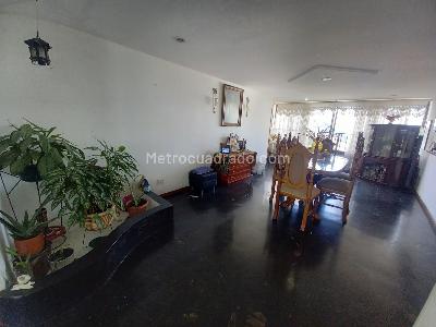 Apartamento en venta en La Camelia, Manizales · foto 8 de 20