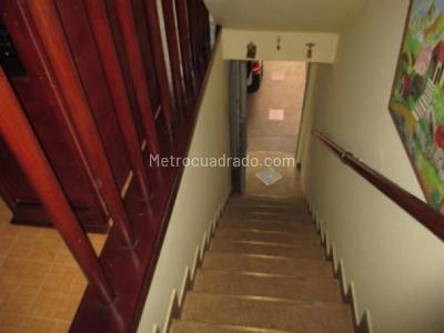Casa de 5 alcobas en venta en Los Alcazares, Manizales, 410 m² · foto 6 de 20