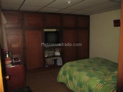 Casa de 5 alcobas en venta en Los Alcazares, Manizales, 410 m² · foto 8 de 20