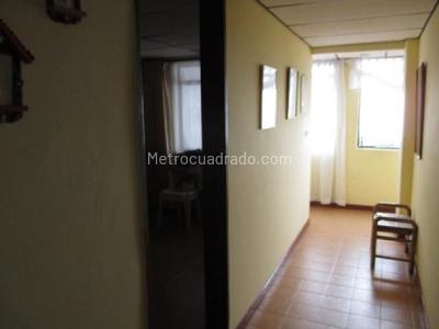 Casa de 5 alcobas en venta en Los Alcazares, Manizales, 410 m² · foto 10 de 20