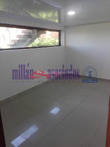 Casa de 3 alcobas en venta en Malteria, Manizales, 230 m² · foto 12 de 20