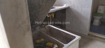 Casa de 5 alcobas en venta en El Arenillo, Manizales, 250 m² · foto 3 de 20