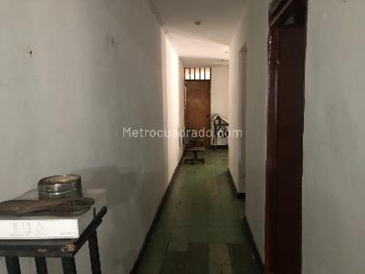 Casa de 5 alcobas en venta en Comuna Centro, Pereira, 320 m² · foto 6 de 20