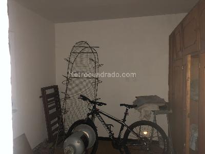 Casa de 5 alcobas en venta en Comuna Centro, Pereira, 320 m² · foto 19 de 20