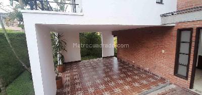Casa en venta en Arenillo, Manizales · foto 2 de 20