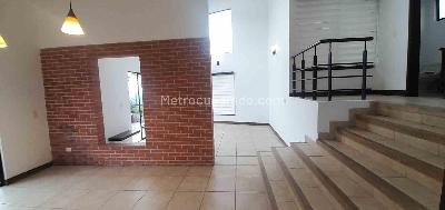 Casa en venta en Arenillo, Manizales · foto 4 de 20