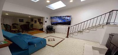 Casa en venta en Leonora, Manizales · foto 3 de 20