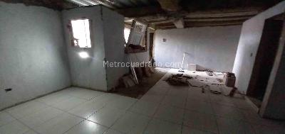 Casa de 3 alcobas en venta en Los Agustinos, Manizales, 1000 m² · foto 13 de 20