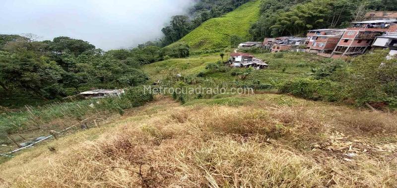 Lote en Venta, Morrogacho, Manizales - Más