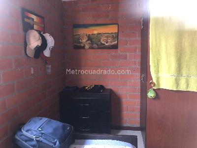 Casa en venta en Comuna Olimpica/Colores De La Villa, Pereira · foto 10 de 20