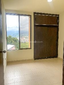 Apartamento en venta en Nogales, Manizales · foto 2 de 12