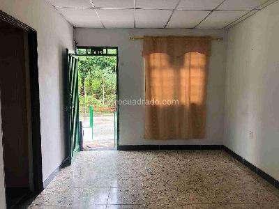 Casa en venta en Comuna Cuba/Cuba, Pereira · foto 10 de 18