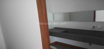 Apartamento en venta en Pinares, Pereira · foto 2 de 20