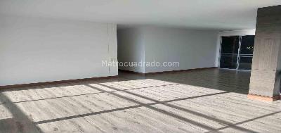 Apartamento en venta en Pinares, Pereira · foto 7 de 20