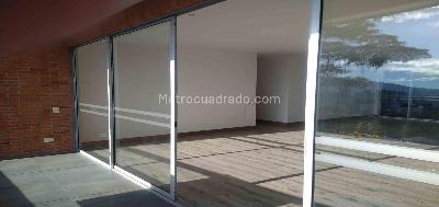 Apartamento en venta en Pinares, Pereira · foto 13 de 20