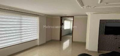 Casa de 5 alcobas en venta en Pinares, Pereira, 344 m² · foto 7 de 20