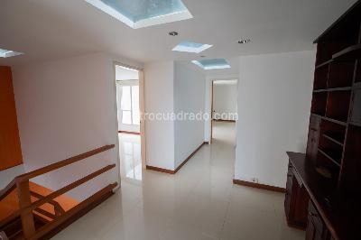Apartamento de 4 alcobas en venta en Palermo, Manizales, 169 m² · foto 5 de 20