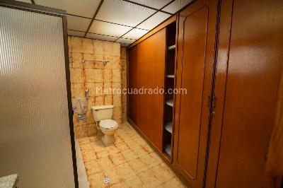Apartamento de 4 alcobas en venta en Palermo, Manizales, 169 m² · foto 11 de 20