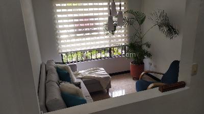 Casa de 3 alcobas en venta en Los Alcazares, Manizales, 120 m² · foto 2 de 19