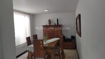 Casa de 3 alcobas en venta en Los Alcazares, Manizales, 120 m² · foto 4 de 19