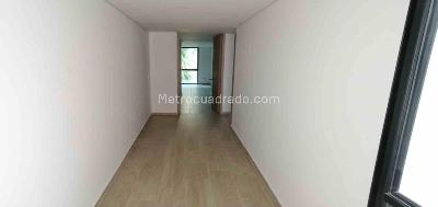Apartamento en venta en Pinares, Pereira · foto 3 de 11