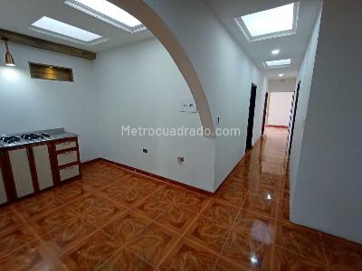 Casa de 5 alcobas en venta en Comuna Centro, Pereira, 294 m² · foto 3 de 20