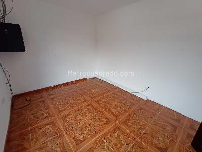 Casa de 5 alcobas en venta en Comuna Centro, Pereira, 294 m² · foto 14 de 20