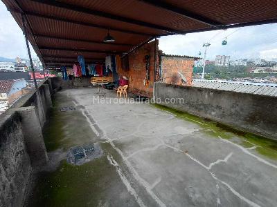 Casa en venta en Comuna Boston/Olaya Herrera, Pereira · foto 3 de 20