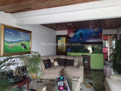 Casa en venta en Comuna Cuba/Cuba, Pereira · foto 2 de 20