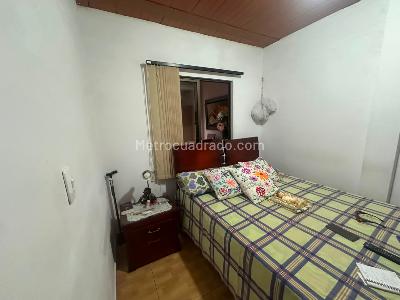 Casa en venta en Comuna Poblado/Samaria I, Pereira · foto 6 de 20