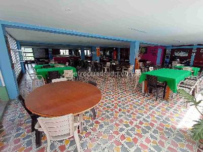 Casa de 5 alcobas en venta en Comuna Olimpica/La Villa, Pereira · foto 9 de 10