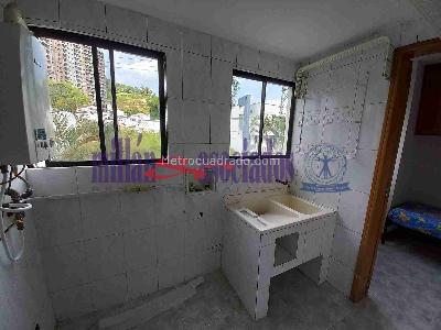 Apartamento en venta en Comuna Universidad/Pinares, Pereira · foto 3 de 5