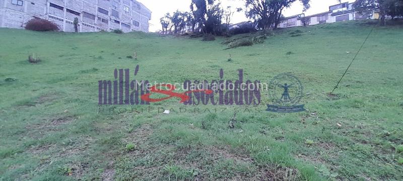 Lote en Venta, El Campin, Manizales - Más