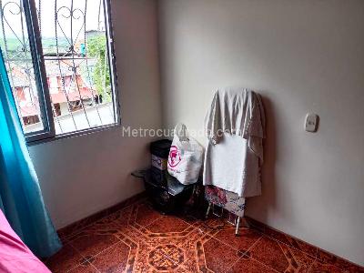 Casa de 3 alcobas en venta en Comuna Cuba/Cuba, Pereira, 120 m² · foto 14 de 20