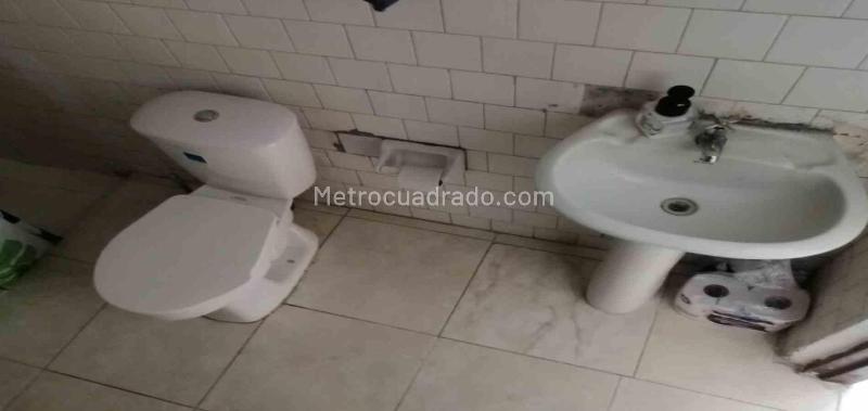 Lote en Venta, Los Naranjos, Dosquebradas - Más